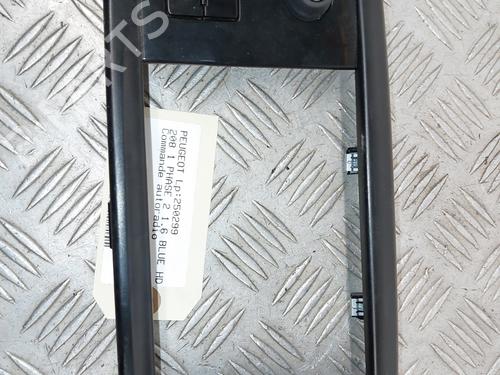 Used Switch PEUGEOT 208 I (CA_, CC_) 1.6 HDi / BlueHDi 75 (75 hp) 27715457