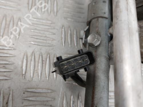 Used Front wiper motor Front wiper motor OPEL VECTRA C GTS (Z02) 1.9 CDTI (F68) (150 hp) 28545555 28545555