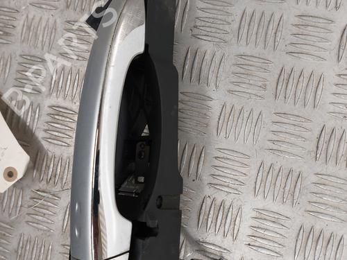 front-left-exterior-door-handle-renault-megane-iv-hatchback-b9amn_-2015-31060345 main image