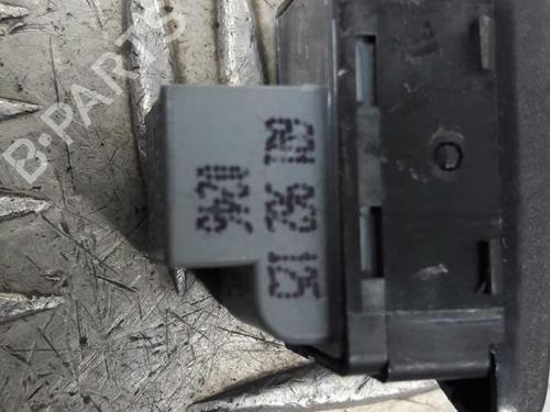 Used Switch Switch VW POLO IV (9N_, 9A_) 1.9 TDI (101 hp) 24853800 24853800