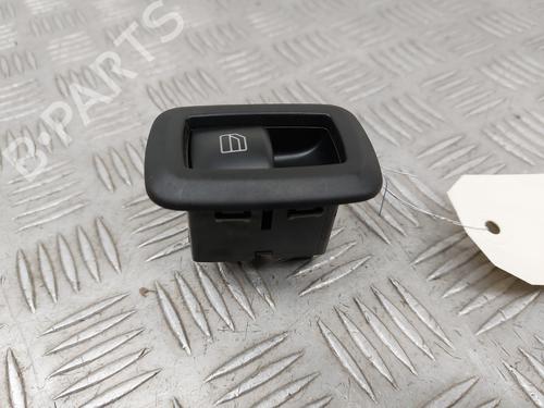 Used Left rear window switch Left rear window switch MERCEDES-BENZ B-CLASS Sports Tourer (W245) B 180 CDI (245.207) (109 hp) 23748883 23748883