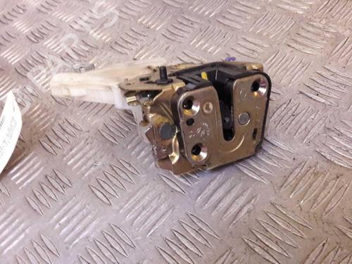 Used Rear right lock NISSAN X-TRAIL I (T30) 2.2 Di 4x4 (114 hp) 23716407