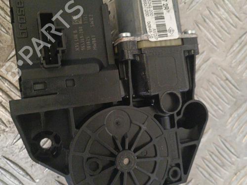 Used Right front window motor Right front window motor RENAULT MEGANE III Coupe (DZ0/1_) 1.5 dCi (DZ0C, DZ1A) (90 hp) 23657299 23657299