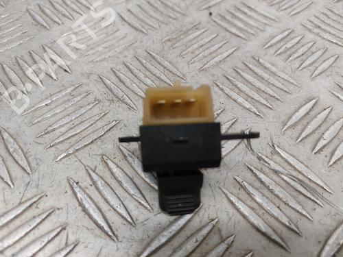 Used Switch Switch CHRYSLER VOYAGER / GRAND VOYAGER III (GS_, NS_) 3.3 i (158 hp) 28053896 28053896
