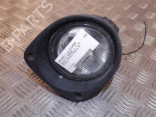 Used Left front fog light RENAULT CLIO II (BB_, CB_) 1.4 16V (B/CB0P, BB13) (98 hp) 23656446