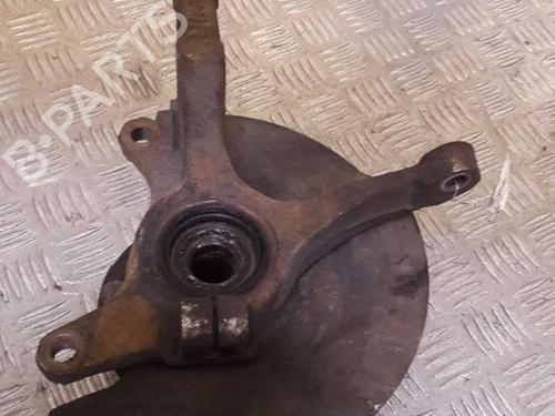 Used Right front steering knuckle Right front steering knuckle SUZUKI SWIFT II Hatchback (EA, MA) 1.3 (SF413, AB35) (68 hp) 23723712 23723712
