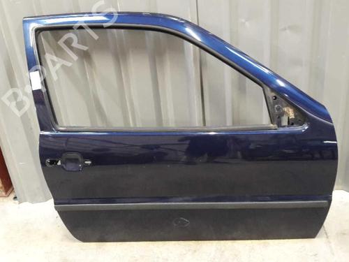 Used Right front door VW POLO (6N2) 1.4 (60 hp) 23657378
