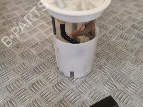 Used Fuel pump Fuel pump FORD FOCUS III 1.6 TDCi (115 hp) 24853633 24853633