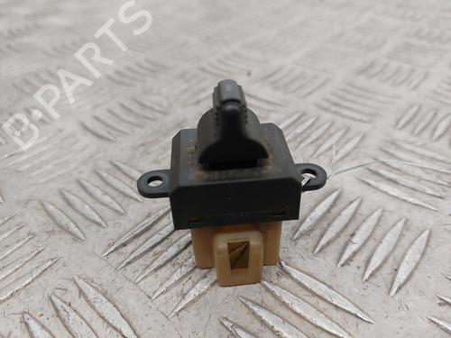 Used Right front window switch Right front window switch CHRYSLER VOYAGER / GRAND VOYAGER III (GS_, NS_) 3.3 i (158 hp) 28053893 28053893