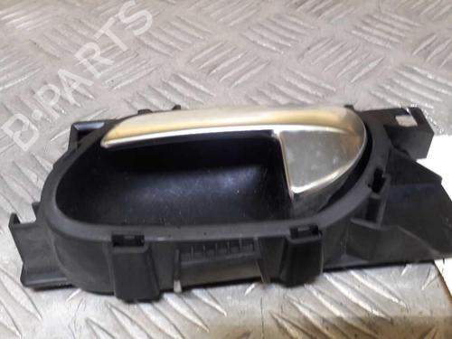 Venstre foran invendig håndtak CITROËN C3 II (SC_) 1.6 BlueHDi 75 (75 hp) 23728321