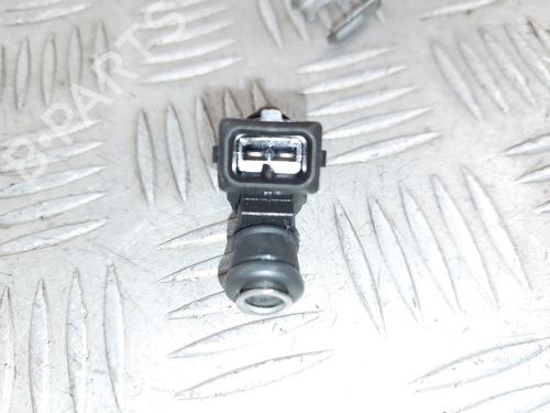 Used Injector Injector RENAULT CLIO II (BB_, CB_) 1.2 16V (BB05, BB0W, BB11, BB27, BB2T, BB2U, BB2V, CB05,... (75 hp) 29383968 29383968