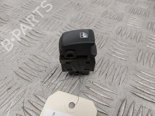 Right front window switch HYUNDAI GETZ (TB) 1.5 CRDi | BP29846291I26