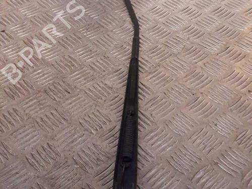 Used Front windshield wiper arm Front windshield wiper arm FORD FIESTA V (JH_, JD_) 1.4 TDCi (68 hp) 23717866 23717866
