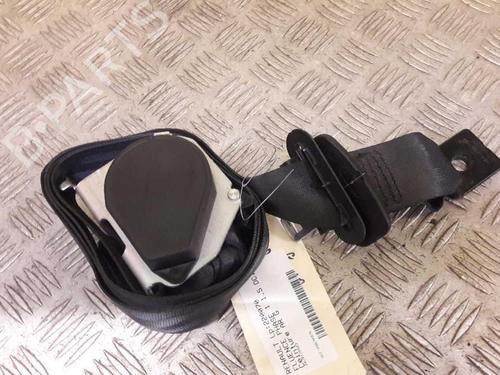 rear-left-seatbelt-renault-fluence-l3_-2010-23728277 main image