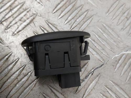 switch-peugeot-1007-km_-2005-24854097 main image