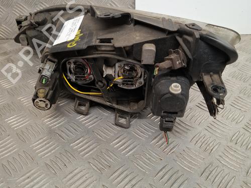 Used Right headlight Right headlight PEUGEOT 206 CC (2D) 2.0 S16 (136 hp) 29241019 29241019