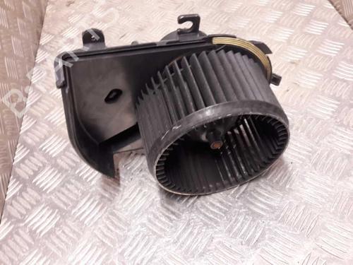 Ventilator motor PEUGEOT EXPERT Van (VF3A_, VF3U_, VF3X_) 2.0 HDi 140 (136 hp) 23655238