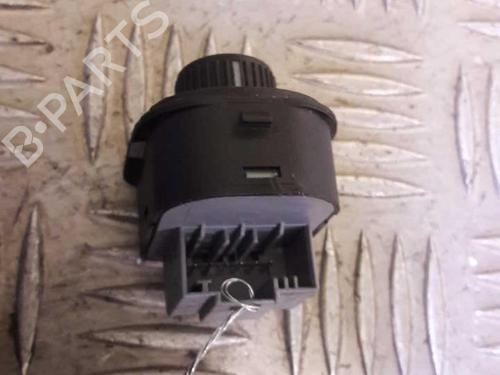 Used Mirror switch Mirror switch VW GOLF V (1K1) 1.9 TDI (105 hp) 23724090 23724090