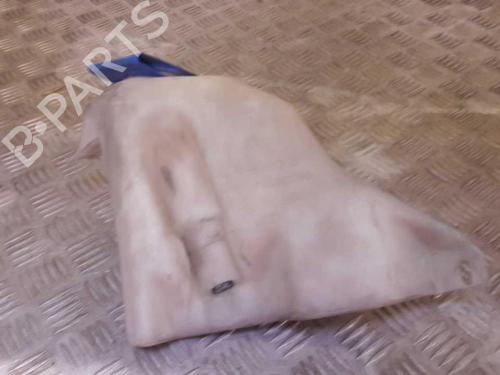 Windscreen washer tank VW POLO III (6N1) 55 1.3 | BP23658060C113