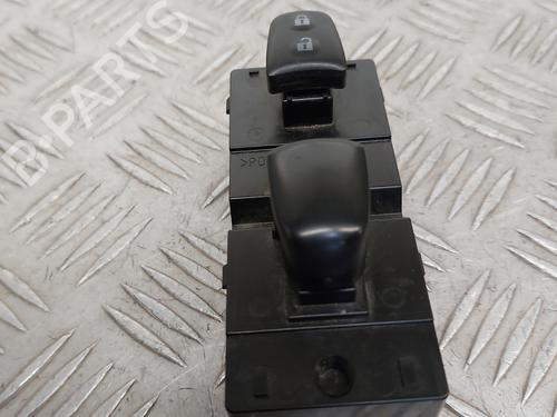 Right front window switch NISSAN JUKE (F15) 1.6 | BP28622738I26