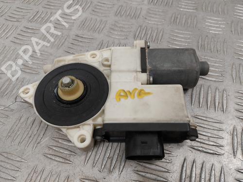 Left front window motor BMW X3 (E83) xDrive 20 d | BP29749898E21 