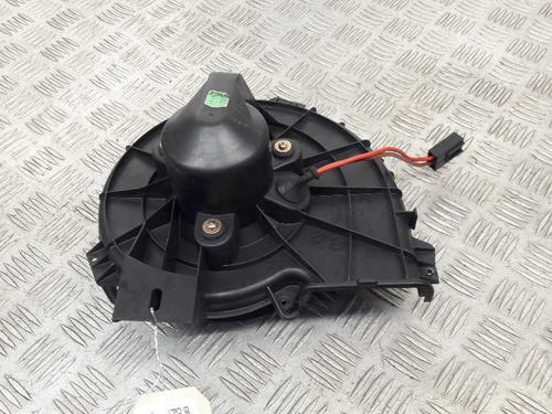 Used Heater blower motor OPEL CORSA C (X01) 1.3 CDTI (F08, F68) (70 hp) 23658758