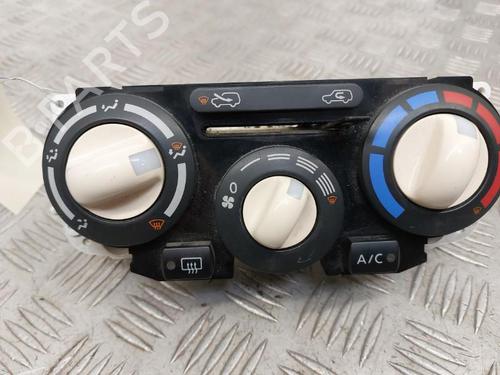 Used Climate control NISSAN MICRA III (K12) 1.2 16V (80 hp) 23744141
