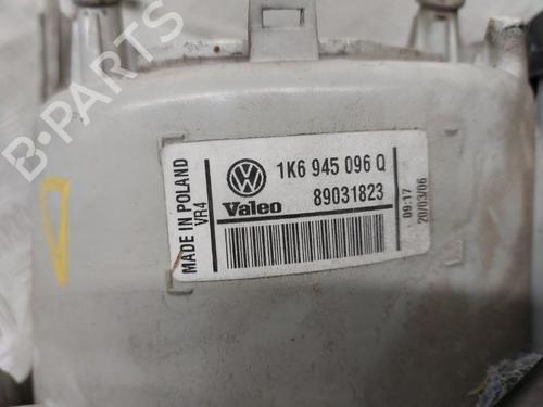 Right taillight VW GOLF V (1K1) 1.9 TDI | BP23744825C35 