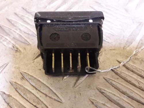 Used Left front window switch Left front window switch CITROËN SAXO (S0, S1) 1.1 X, SX (60 hp) 23734209 23734209