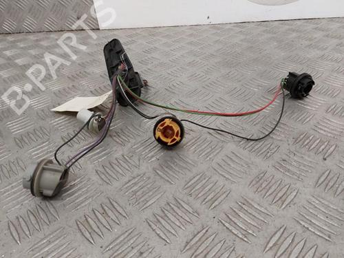 Used Lamp holder FORD FIESTA V (JH_, JD_) 1.3 (69 hp) 23743966
