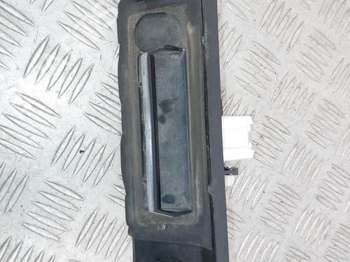 tailgate-handle-peugeot-206-2l_-2m_-2009-2010-2011-2012-2013-31164206 main image