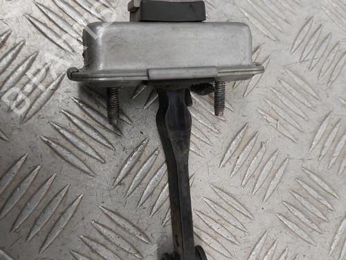 Used Hinge/Door check strap PEUGEOT 208 I (CA_, CC_) 1.6 HDi / BlueHDi 75 (75 hp) 23744907