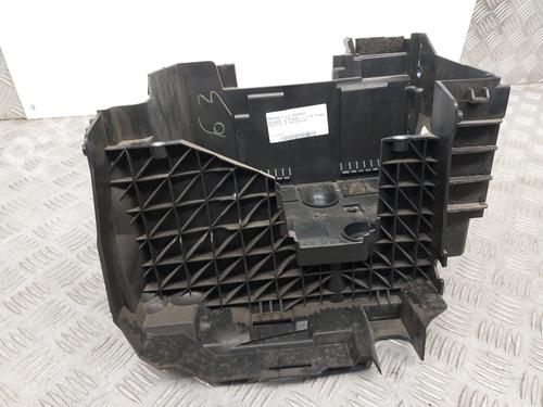 Used Support Support RENAULT MEGANE IV Hatchback (B9A/M/N_) 1.6 dCi 130 (B9A4) (130 hp) 31067483 31067483