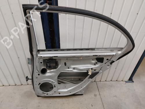 Used Right rear door Right rear door MERCEDES-BENZ E-CLASS (W211) E 500 (211.070) (306 hp) 32135257 32135257