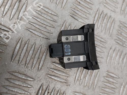 Used Headlight switch Headlight switch ALFA ROMEO 147 (937_) 1.6 16V T.SPARK (937.AXA1A, 937.AXB1A, 937.BXB1A) (120 hp) 32164254 32164254