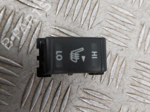 Interruttore Interruttore NISSAN QASHQAI II (J11, J11_) 1.6 dCi (130 hp) 33842020 33842020