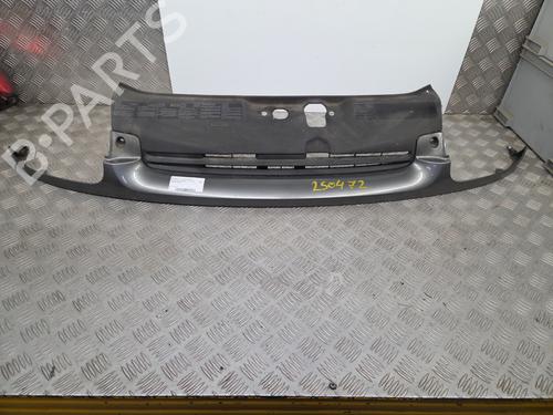 Grill RENAULT CLIO II (BB_, CB_) 1.4 16V (B/CB0P, BB13) (98 hp) 30804452