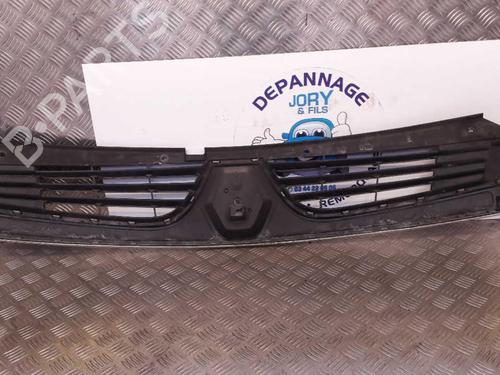 Used Grille Grille 23724444 23724444