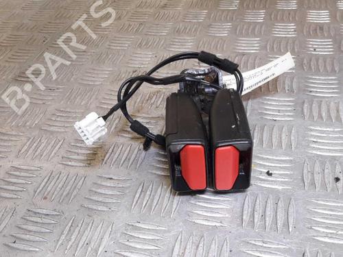 Used Seat buckle PEUGEOT 508 SW I (8E_) 2.0 HDi RXH Hybrid4 (200 hp) 23724459
