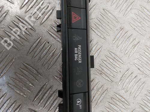 Warning switch DACIA SANDERO III 1.0 TCe 90 | BP29480060I22 