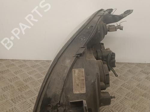 Used Right headlight Right headlight RENAULT SCÉNIC I MPV (JA0/1_, FA0_) 1.6 (JA00, JA16, JA15, JA19, JA1V, JA2B, JA2C, JA0B,... (107 hp) 30712427 30712427