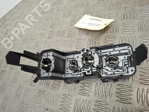 Used Lamp holder Lamp holder 39090628 39090628