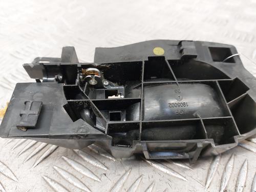 Front left interior door handle CITROËN C3 Picasso (SH_) 1.6 HDi | BP23748735I13