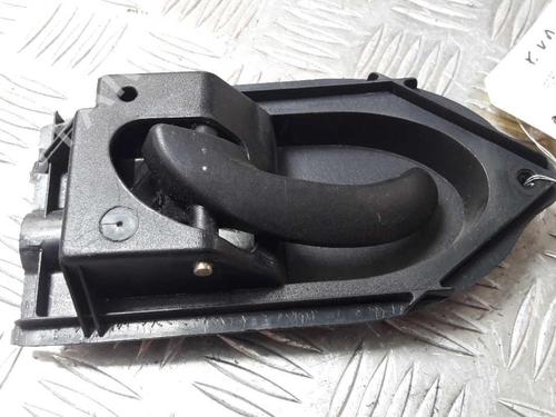 Venstre fortil invendig håndtag FORD KA (RB_) 1.3 i ROCAM (70 hp) 23717193