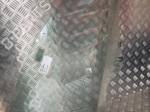 front-right-door-window-dacia-sandero-2008-23715734 main image