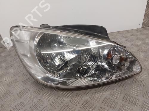 Faro derecho HYUNDAI GETZ (TB) 1.5 CRDi (88 hp) 29846272