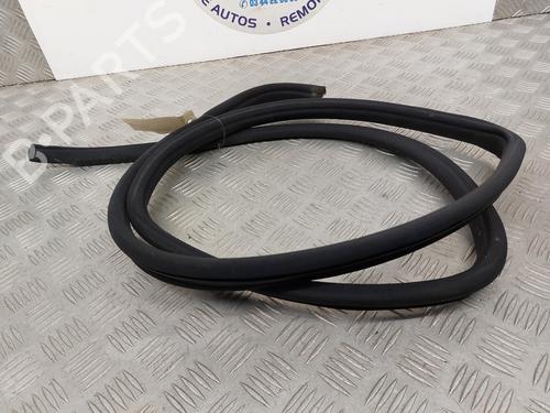 rubber-door-seal-mercedes-benz-c-class-t-model-s202-1996-1997-1998-1999-2000-2001-23735941 main image
