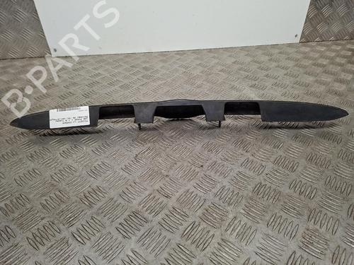 Used Rear center light Rear center light 37601998 37601998