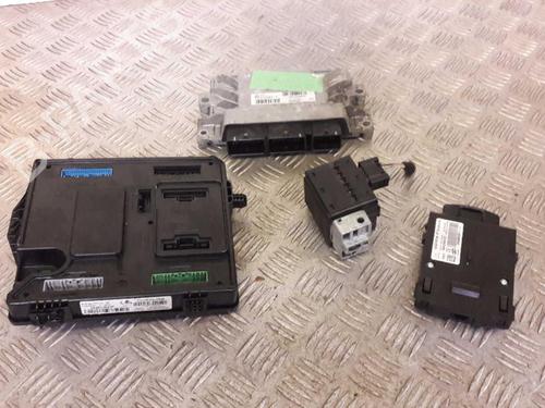 Electronic module RENAULT SCÉNIC III (JZ0/1_) 2.0 16V (JZ0G, JZ0P, JZ1E, JZ1P) | BP23727267M83 - Image 9