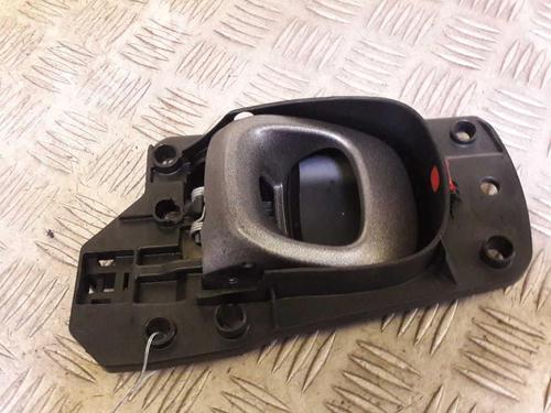 Portiergreep binnen links voor FIAT PANDA (312_, 319_) 1.2 (312PXA1A) (69 hp) 23734444